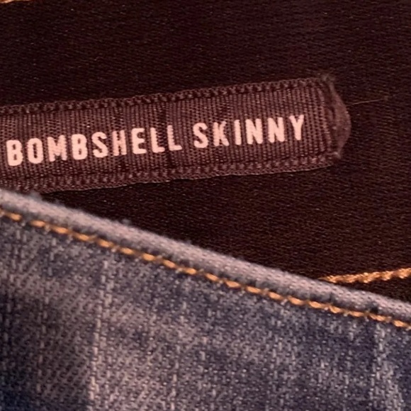 Torrid bombshell skinny women’s size 14R - Picture 8 of 8